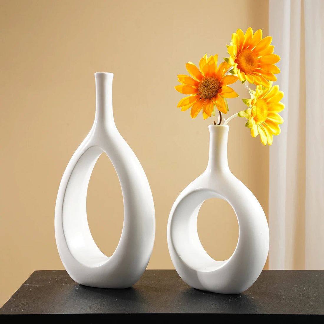 Modern White Donut Vase - Resin Boho Minimalist Decor, Various Sizes
